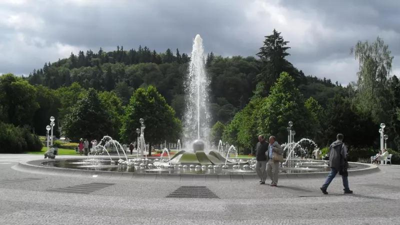 Vila Nejdek - Erzgebirge Aparthotel ภายนอก รูปภาพ